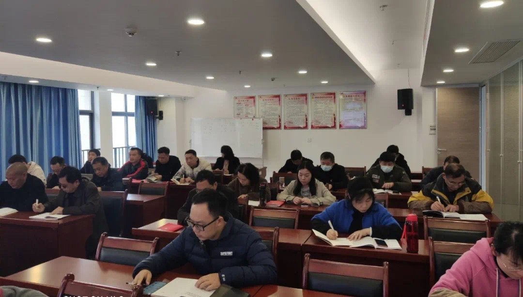 IE浏览器中点击图片可全屏显示 IE浏览器中点击图片可全屏显示