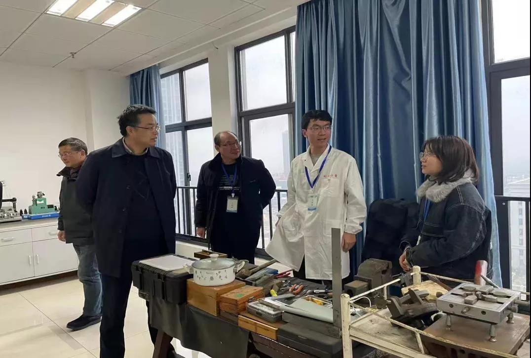 IE浏览器中点击图片可全屏显示 IE浏览器中点击图片可全屏显示