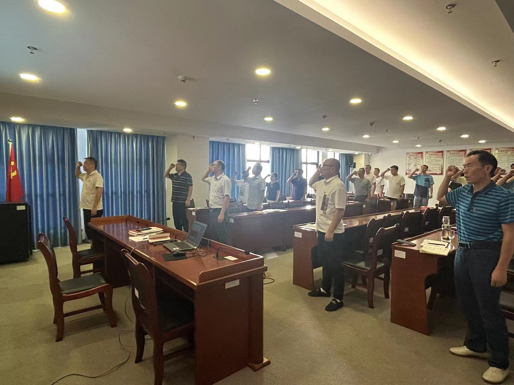 IE浏览器中点击图片可全屏显示 IE浏览器中点击图片可全屏显示