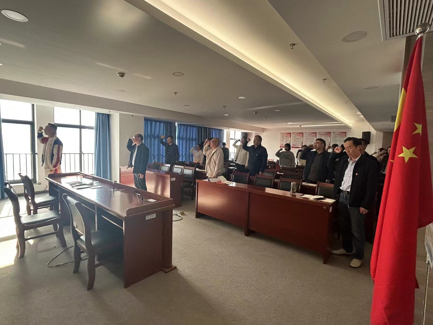 IE浏览器中点击图片可全屏显示 IE浏览器中点击图片可全屏显示