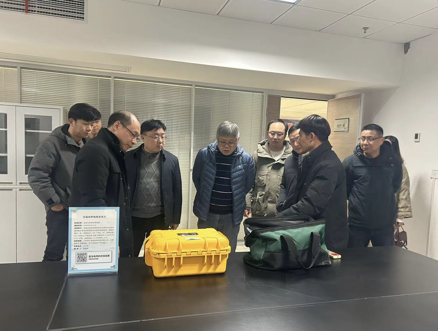 IE浏览器中点击图片可全屏显示 IE浏览器中点击图片可全屏显示