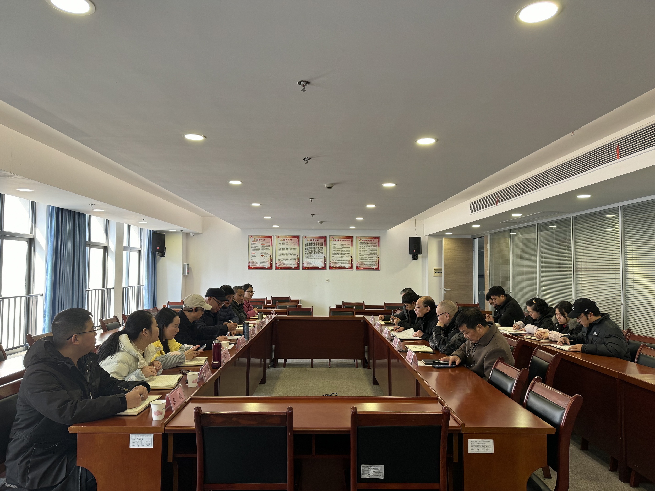 IE浏览器中点击图片可全屏显示 IE浏览器中点击图片可全屏显示